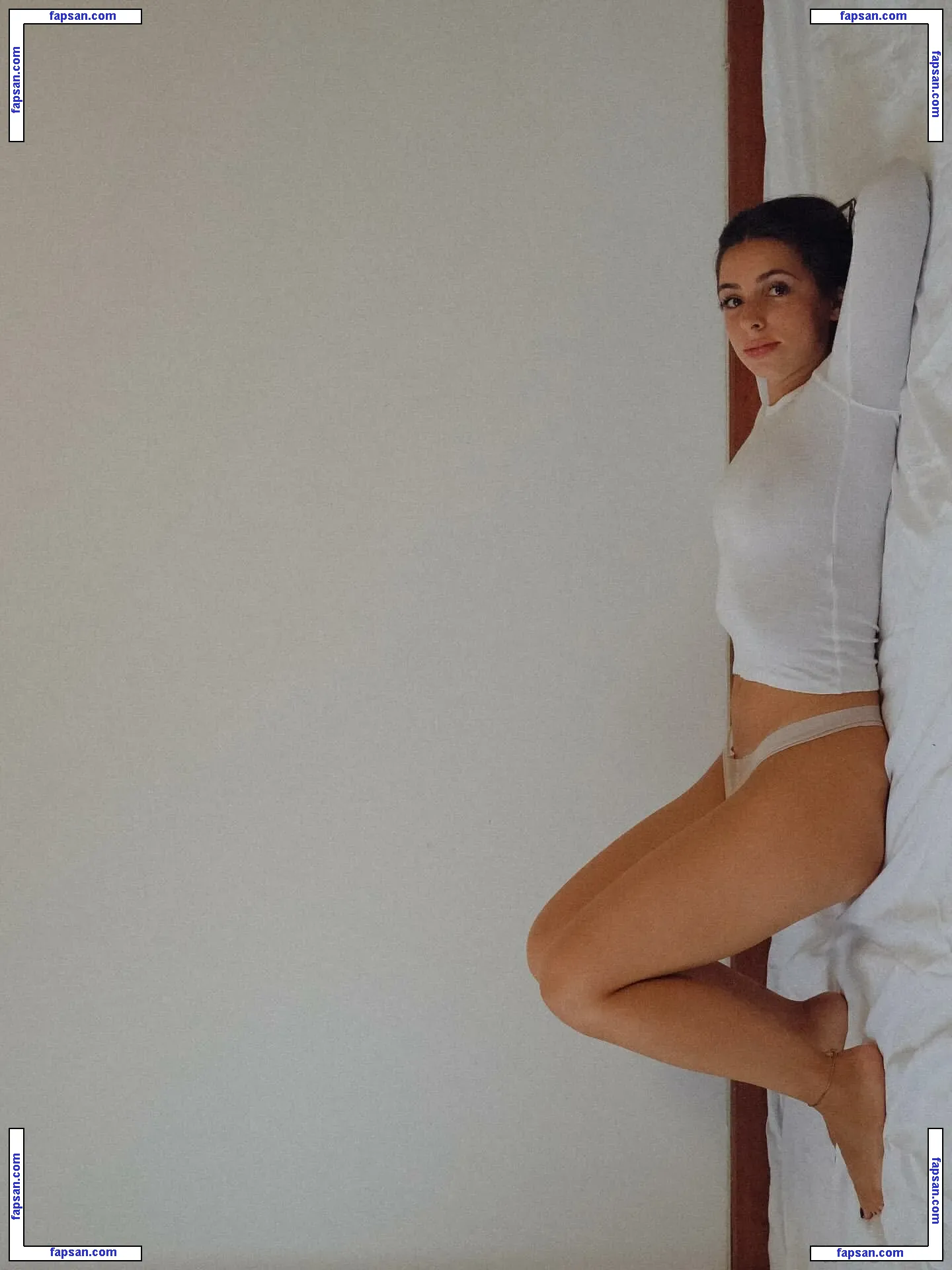 Maria Ines голая фото #0005 с Онлифанс