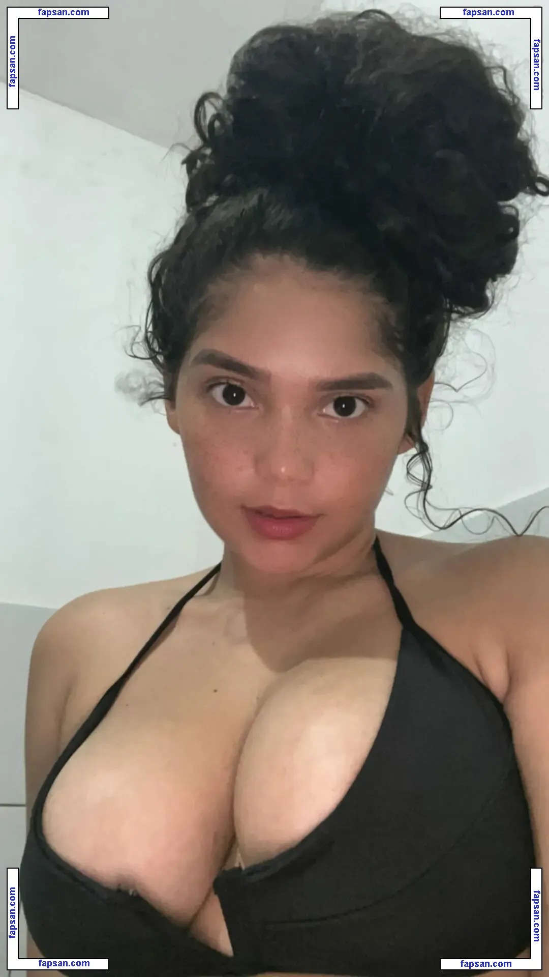 Maria Oliveira nude photo #0002 from OnlyFans