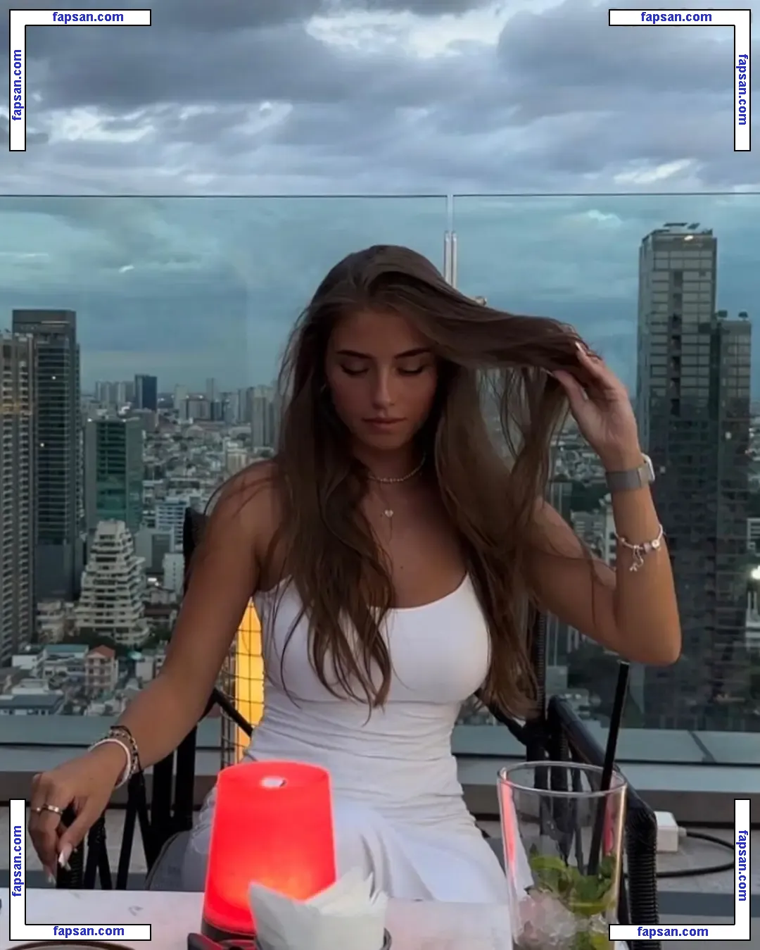 Mariablaa nude photo #0027 from OnlyFans