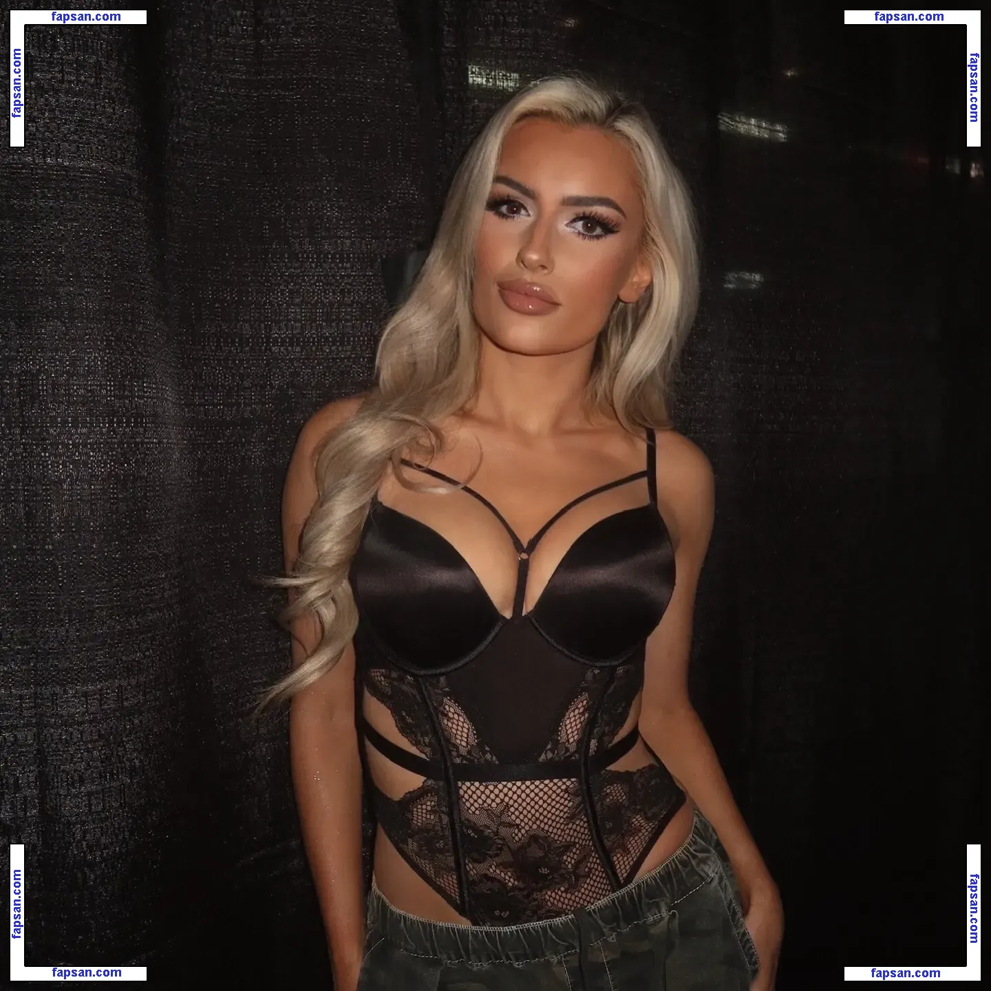 Mariah May голая фото #0598 с Онлифанс