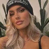 Mariah May голая #0553