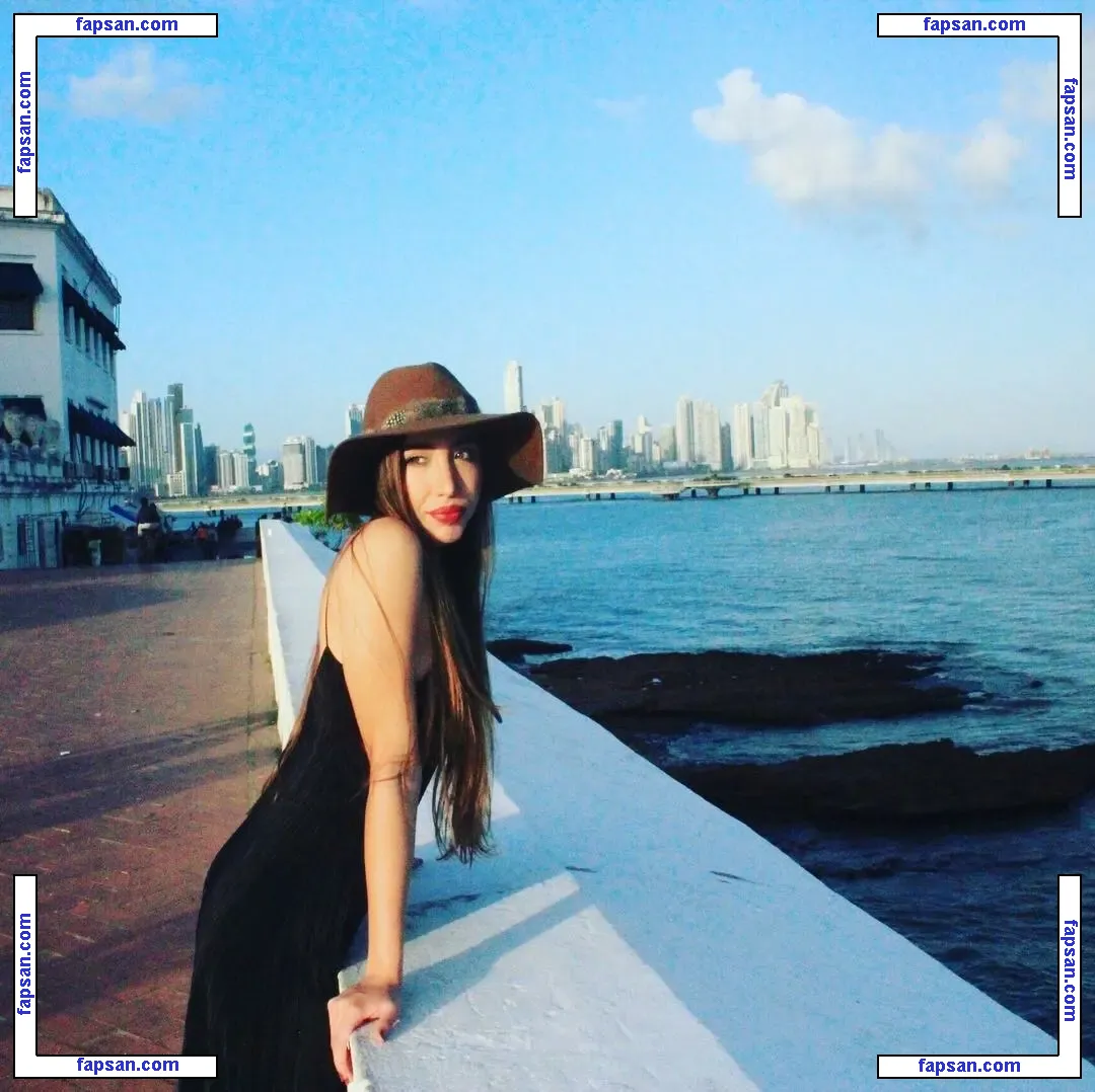 Mariana Morera Vivas nude photo #0042 from OnlyFans