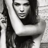 Marie Avgeropoulos голая #0031