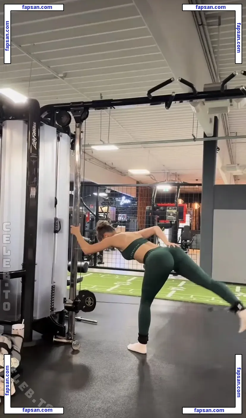 Marie Siegler nude photo #0014 from OnlyFans