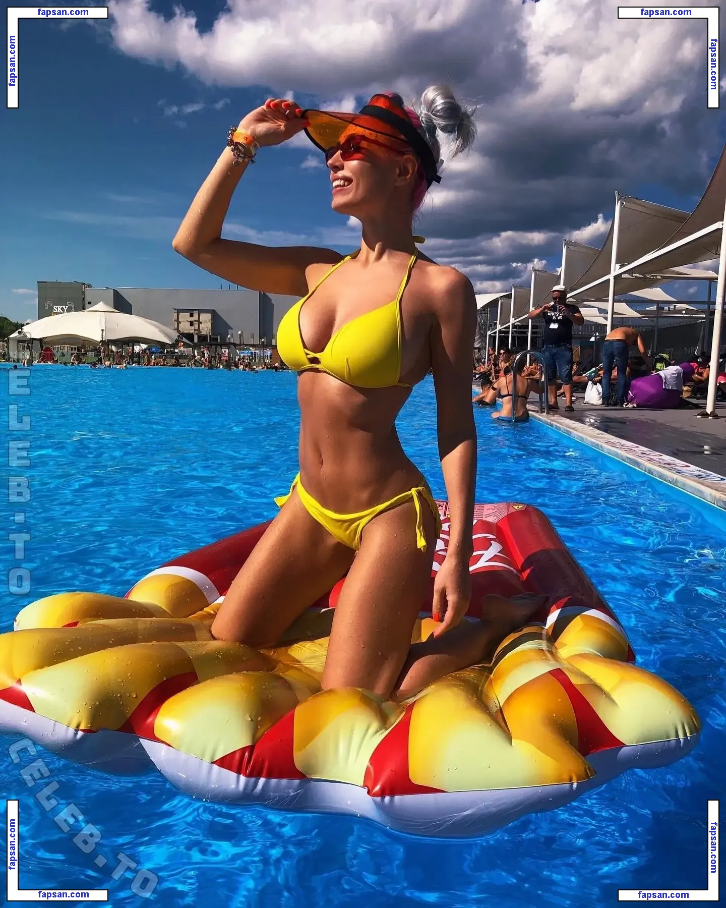 Marika Rossa nude photo #0002 from OnlyFans