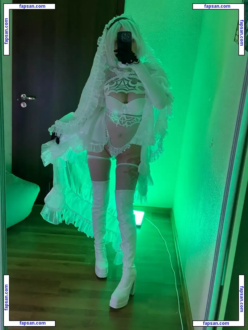 _mariko_ nude photo #0005 from OnlyFans