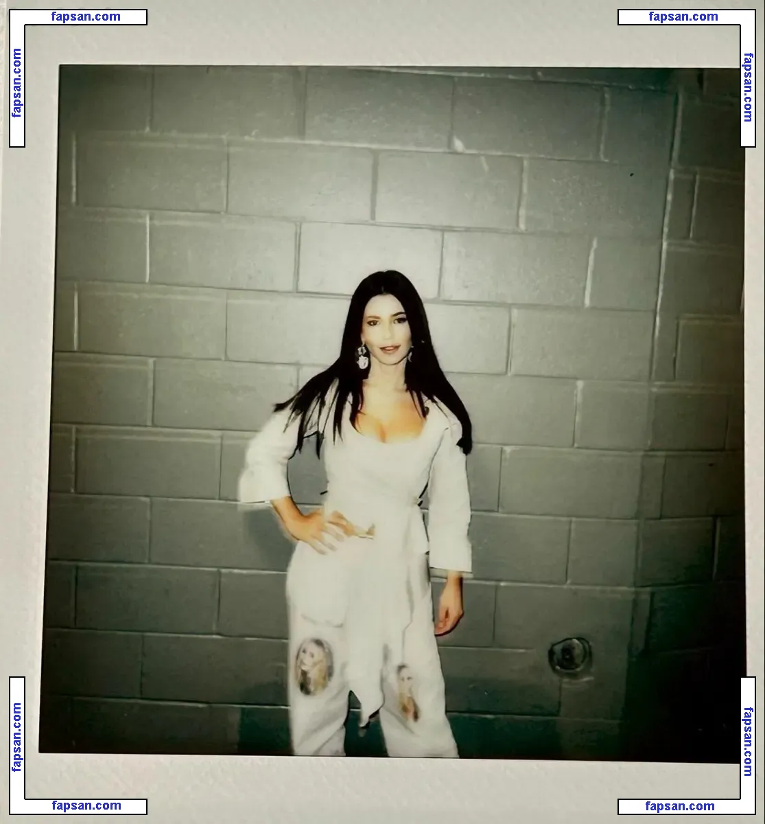Marina Diamandis nude photo #0034 from OnlyFans
