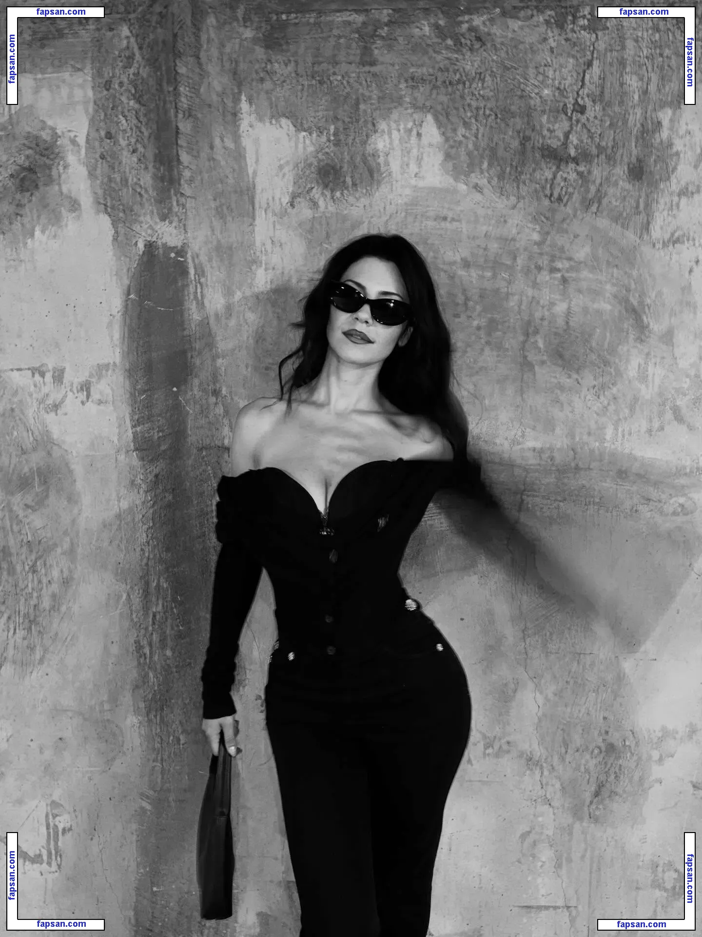 Marina Diamandis nude photo #0311 from OnlyFans
