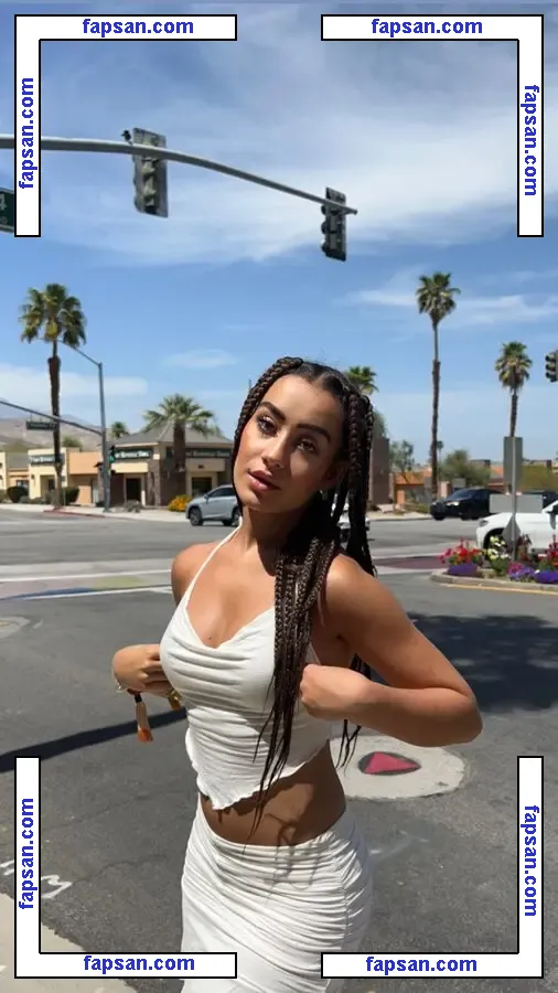 Marina Rivers nude photo #0019 from OnlyFans