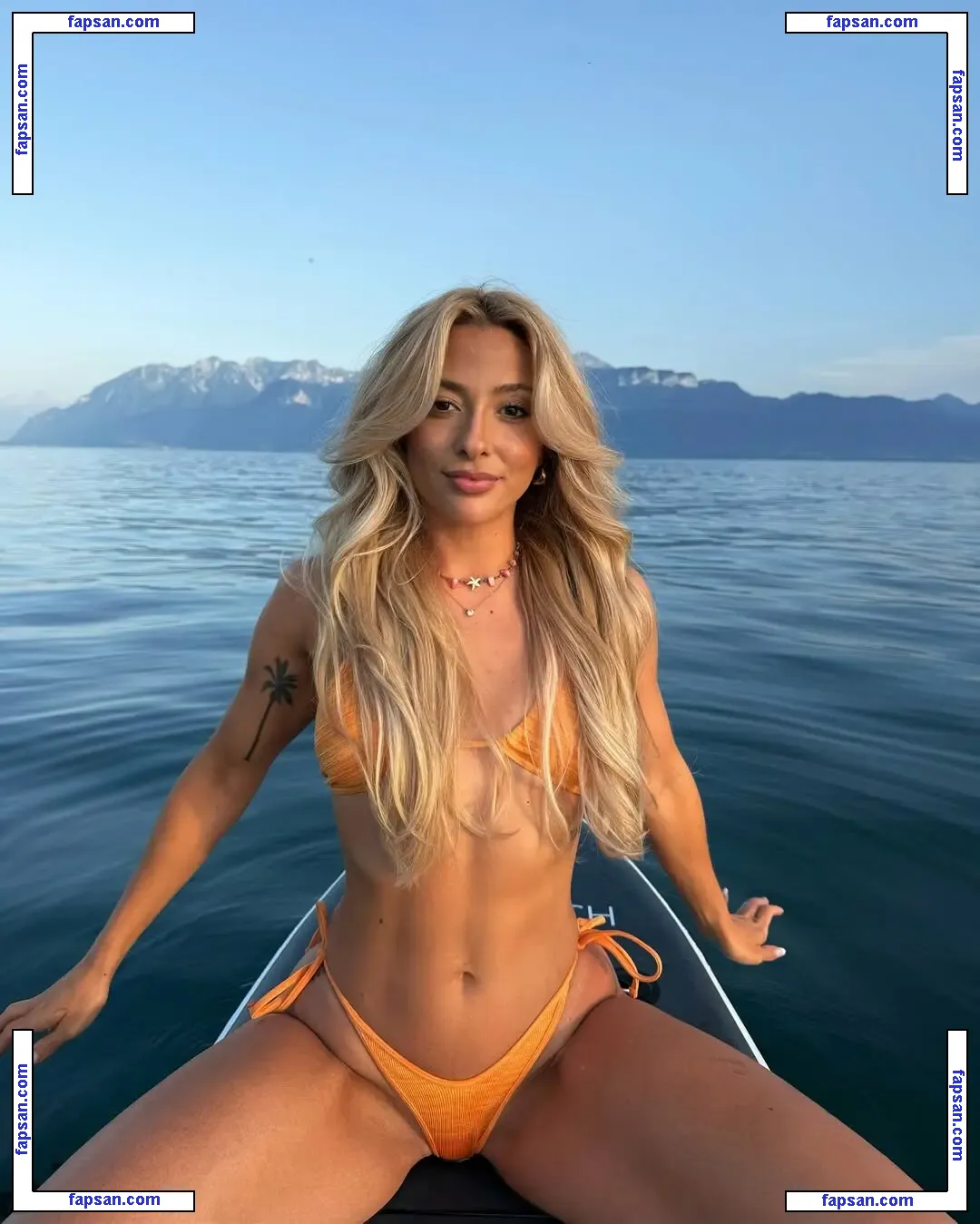 Marina Salvador nude photo #0001 from OnlyFans