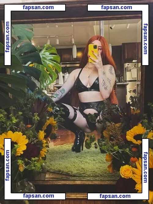 Marinadove nude photo #0062 from OnlyFans