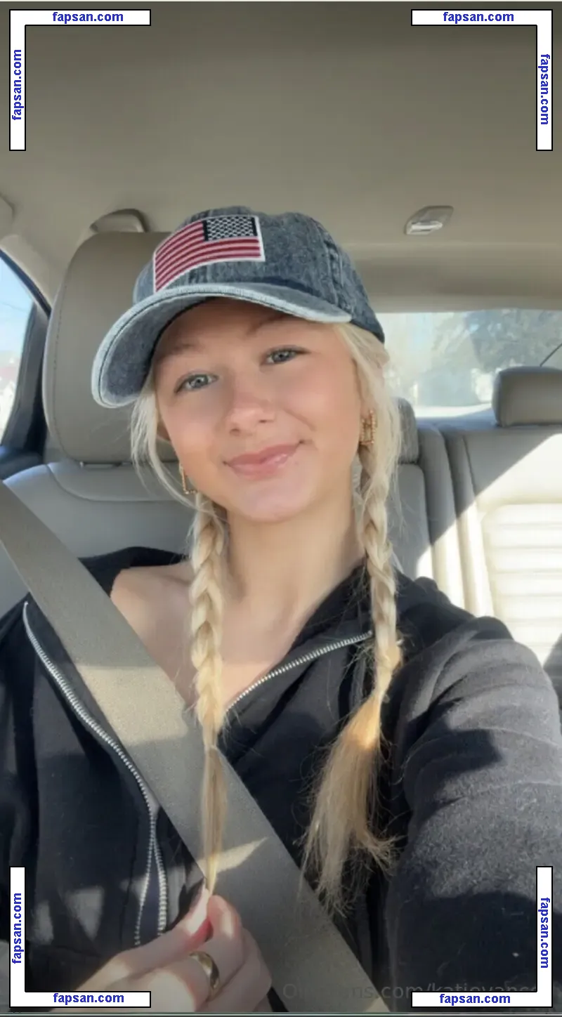 marissablakee голая фото #0007 с Онлифанс