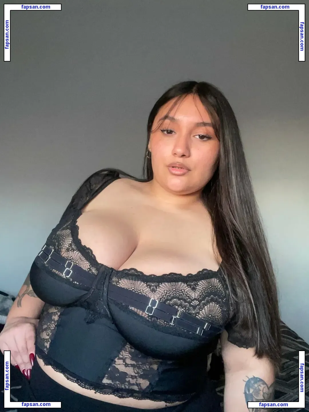 Marleneemm nude photo #0008 from OnlyFans