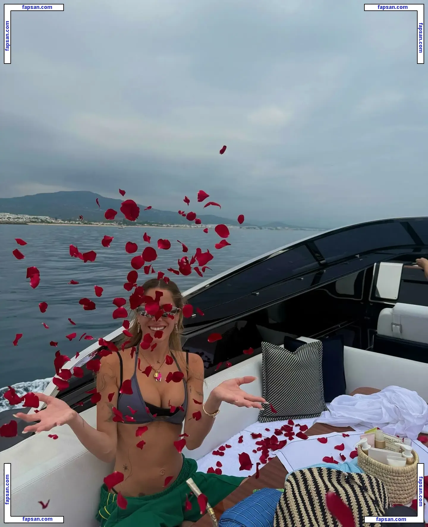 Martina Stoessel nude photo #0082 from OnlyFans