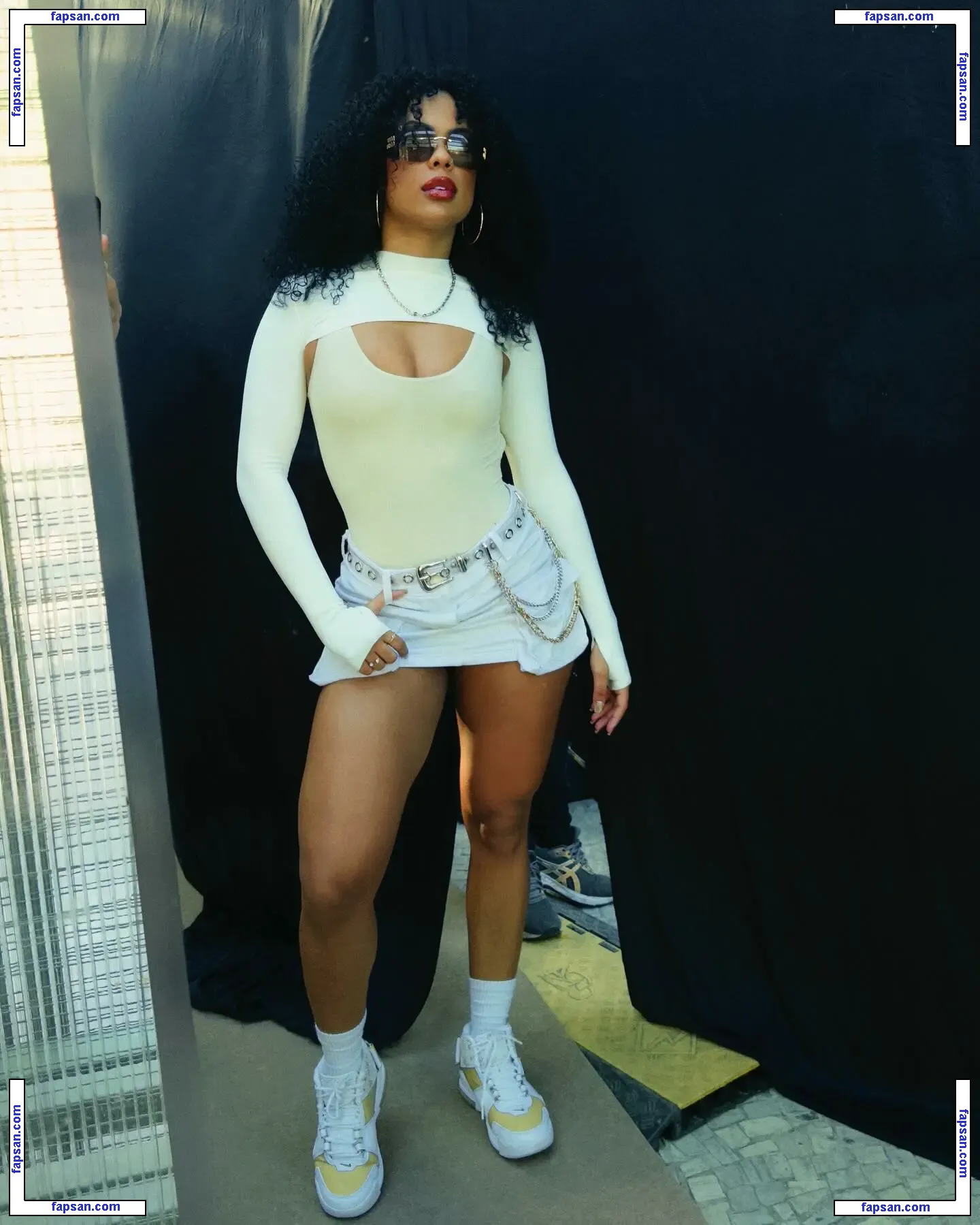 Marvvila nude photo #0072 from OnlyFans