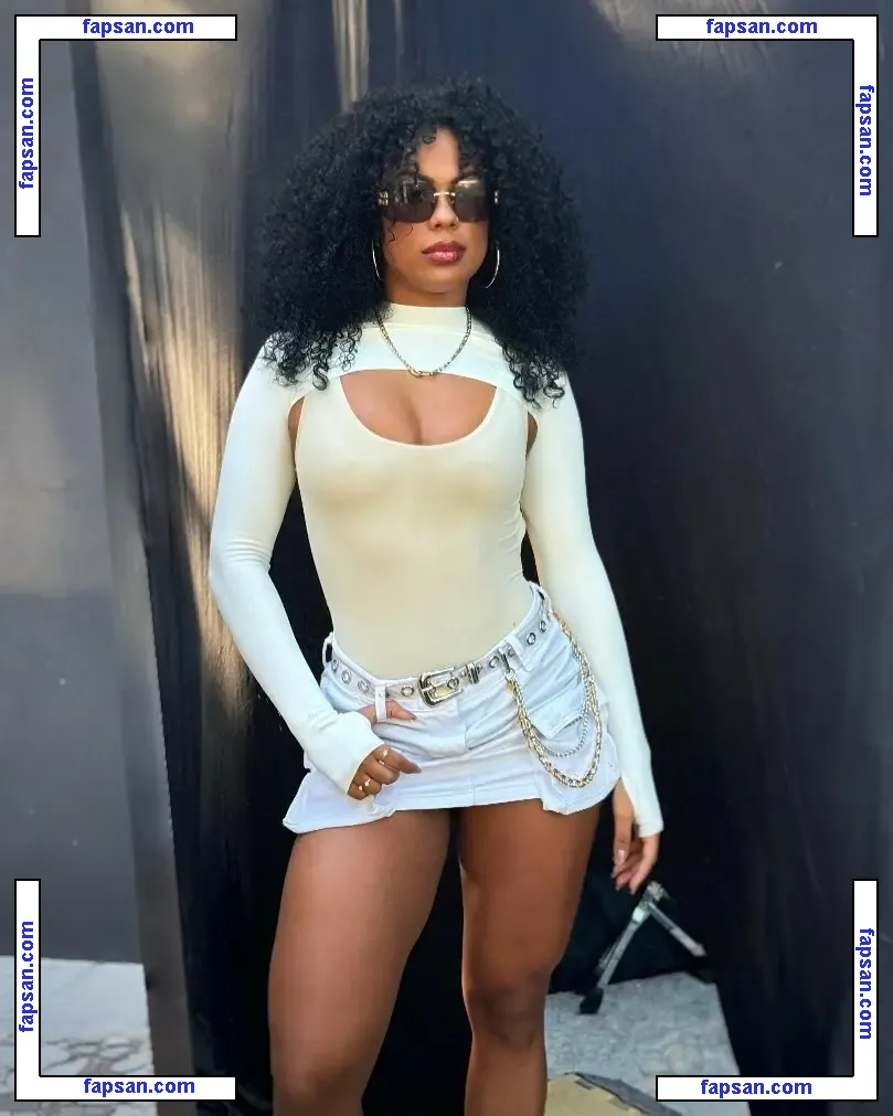 Marvvila nude photo #0079 from OnlyFans
