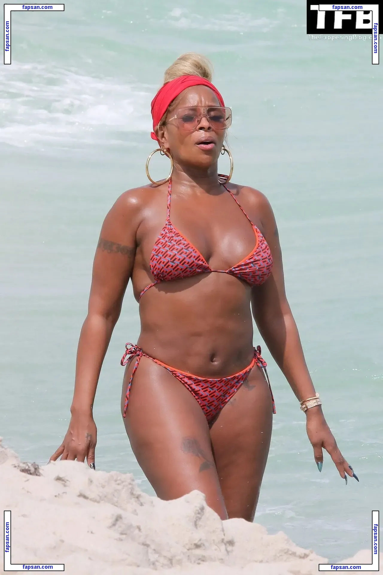 Mary J. Blige nude photo #0479 from OnlyFans