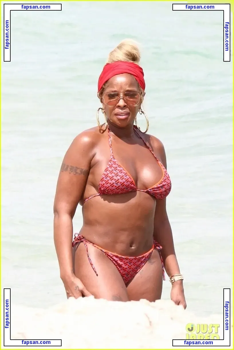 Mary J. Blige nude photo #0506 from OnlyFans