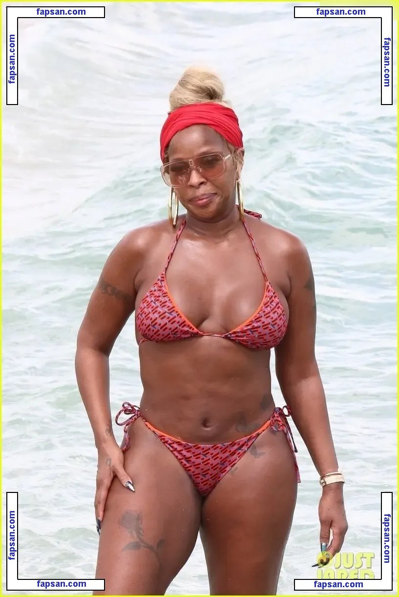 Mary J. Blige nude photo #0521 from OnlyFans