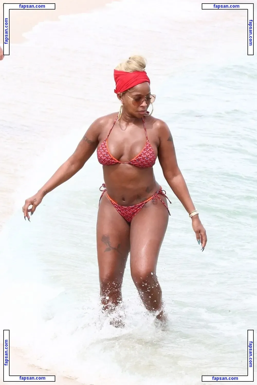 Mary J. Blige nude photo #0524 from OnlyFans