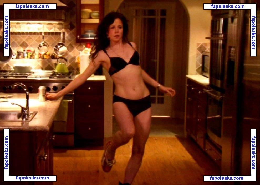 Mary-Louise Parker nude photo #0113 from OnlyFans