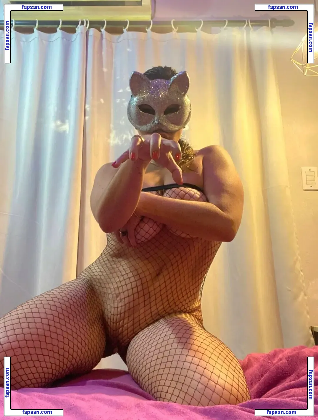 Mask Girls Fenix nude photo #0003 from OnlyFans