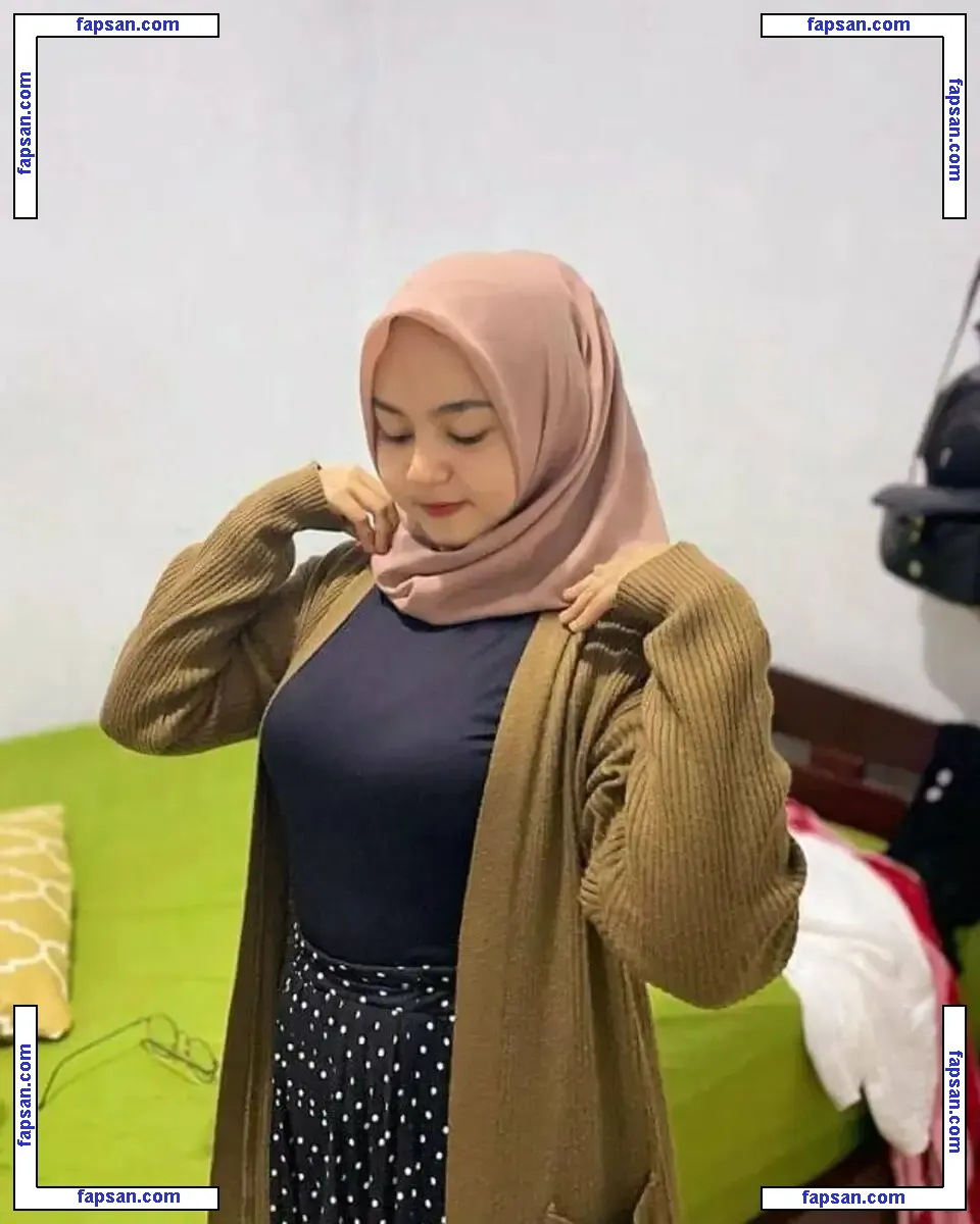 Masula Indah nude photo #0001 from OnlyFans