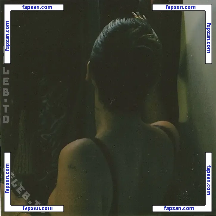 matheamatheamathea nude photo #0008 from OnlyFans