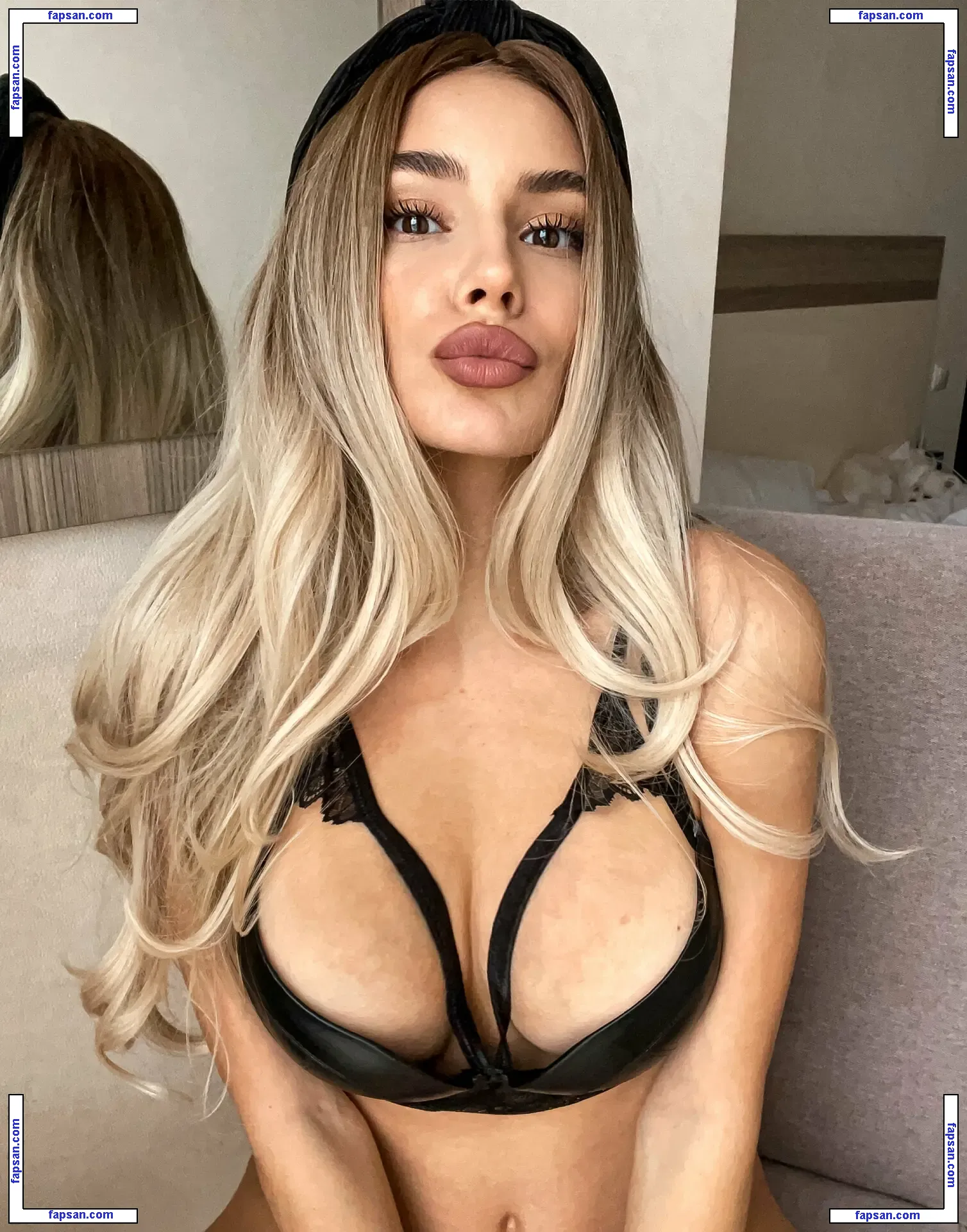 matildahoneybb nude photo #0019 from OnlyFans