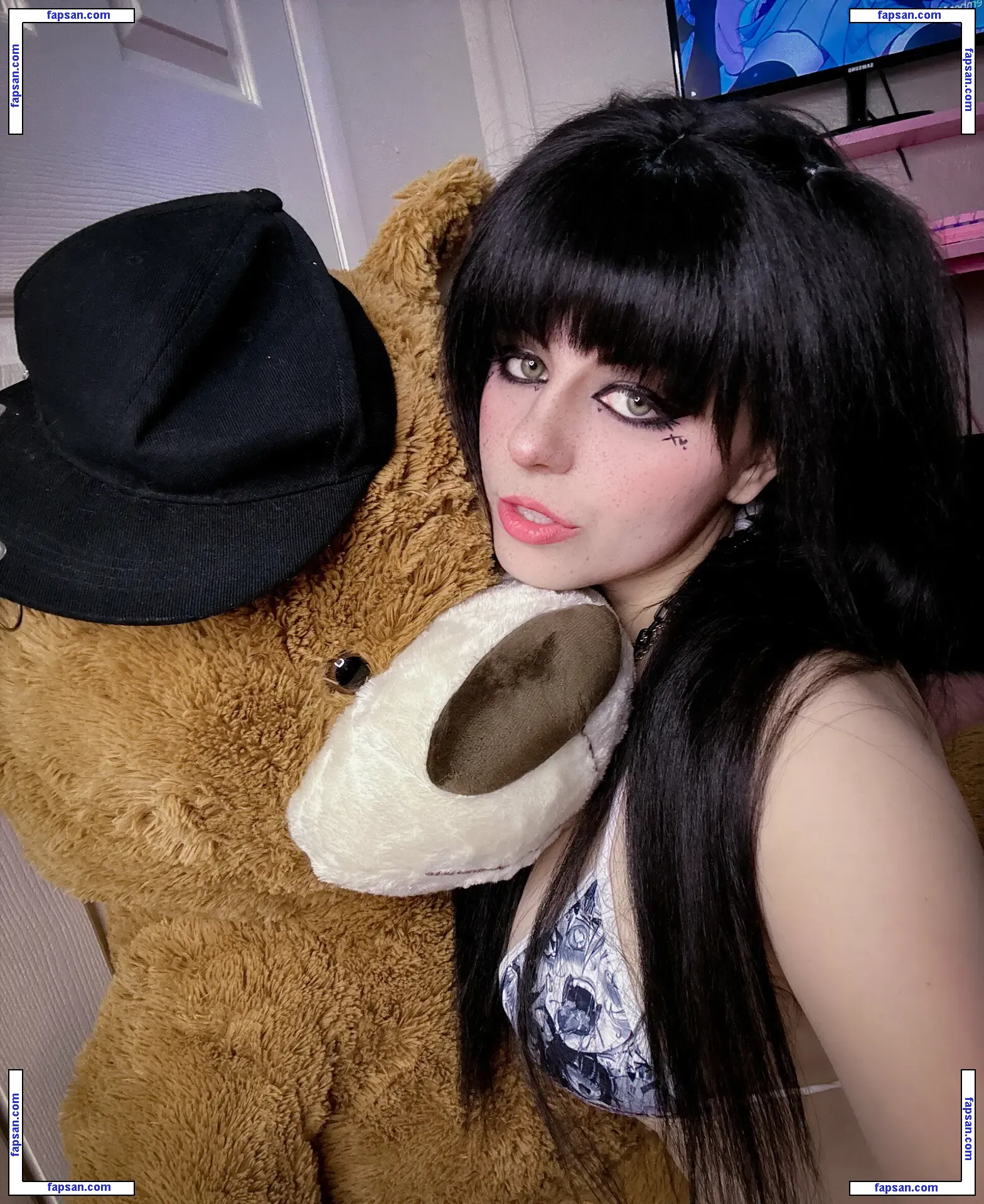 Maxalah nude photo #0082 from OnlyFans