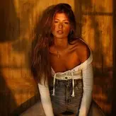 Maxine Meneghetti голая #0009