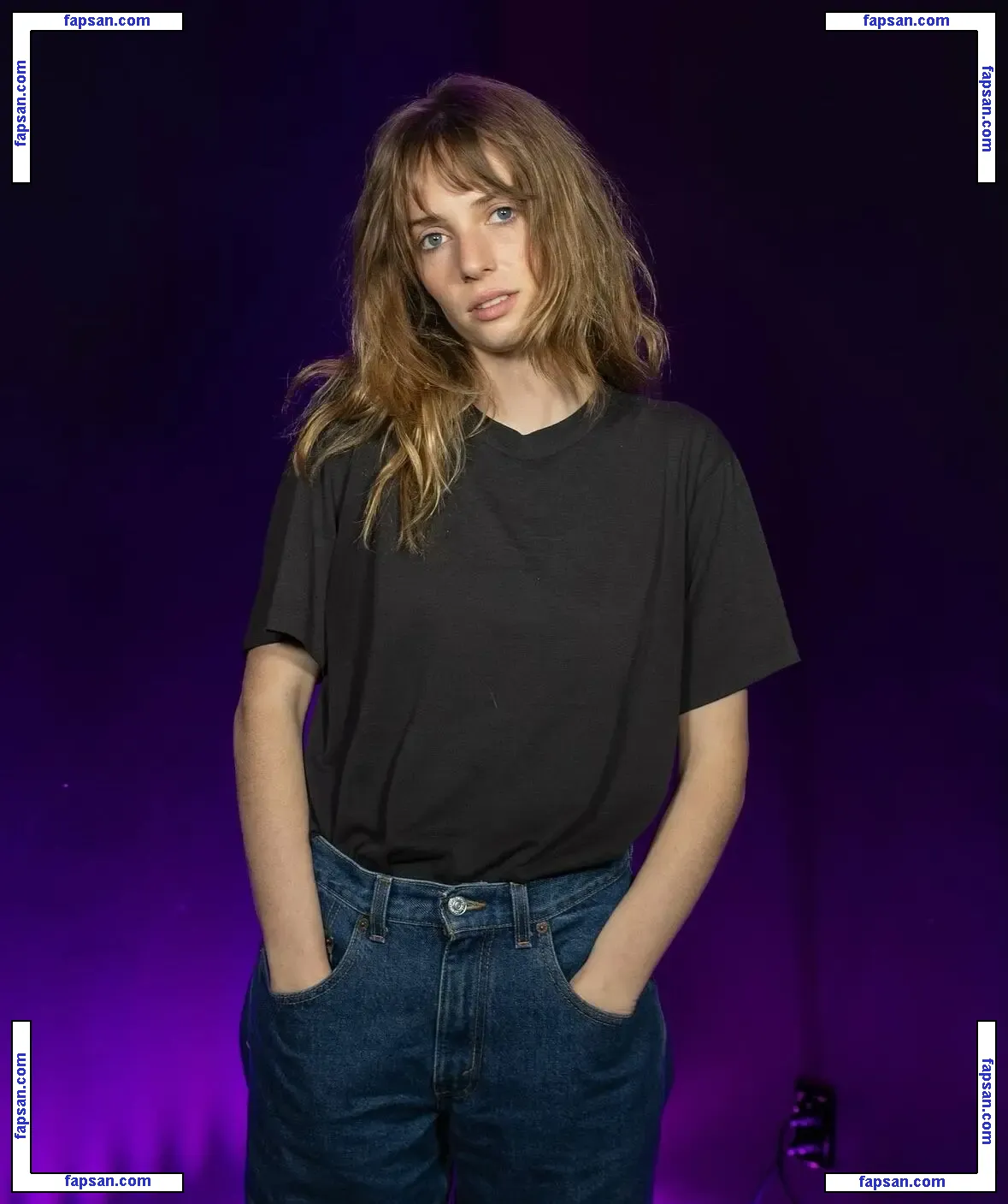 Maya Hawke голая фото #0664 с Онлифанс
