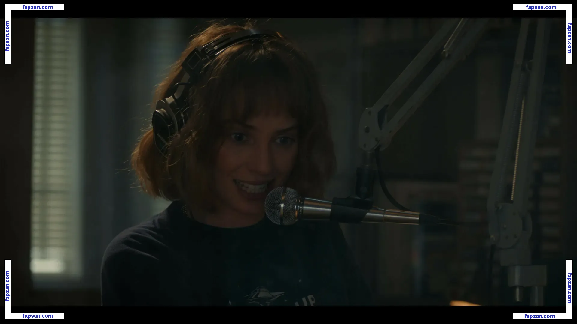 Maya Hawke голая фото #0789 с Онлифанс