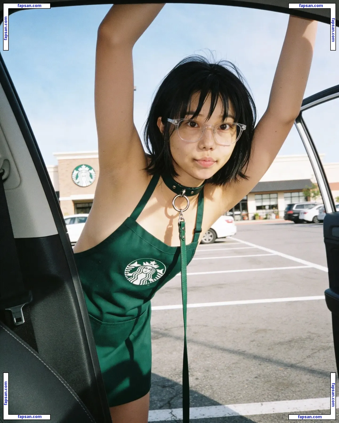 Maya Lee голая фото #0020 с Онлифанс