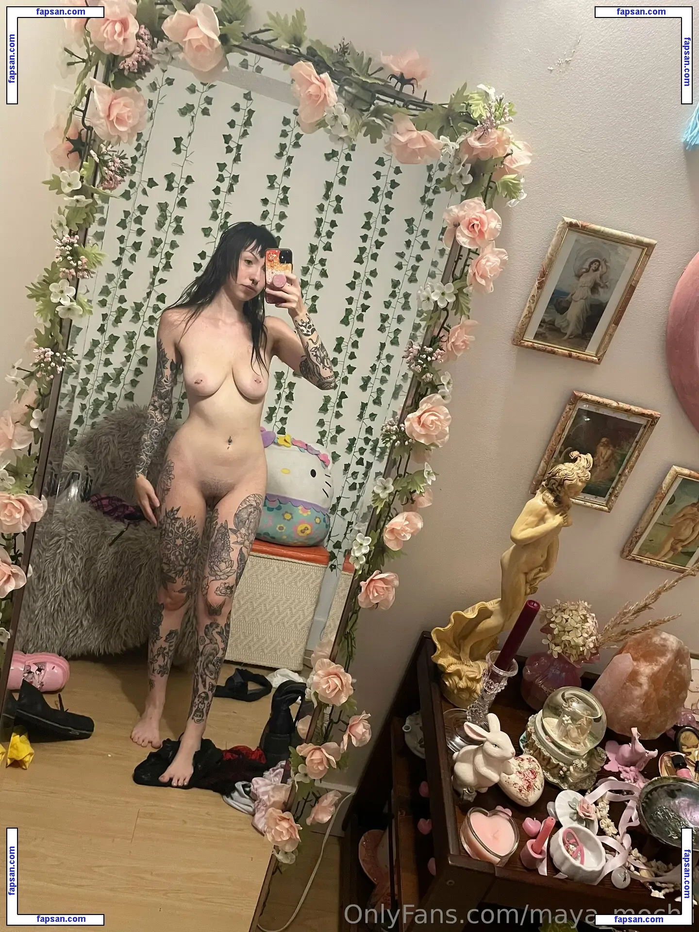Maya_Mochii nude photo #0111 from OnlyFans