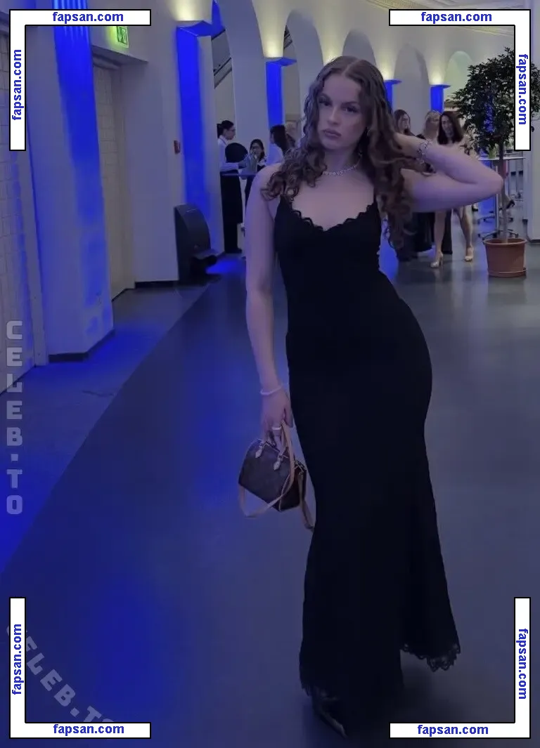 mayaa.zr nude photo #0013 from OnlyFans