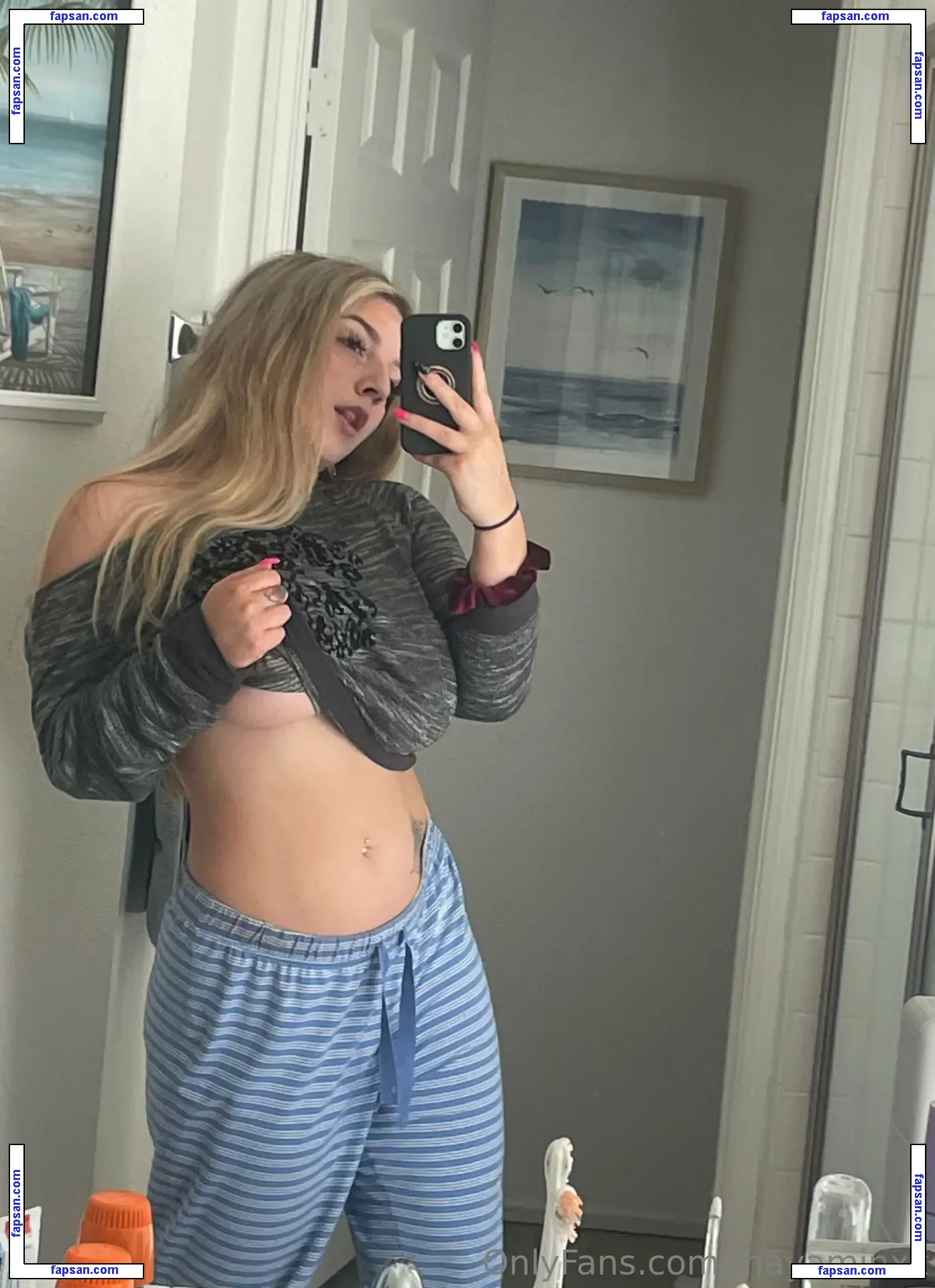 Mayaminxx nude photo #0031 from OnlyFans