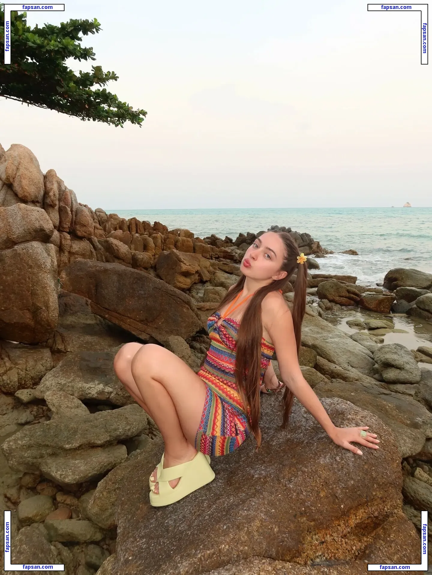 Maybe Baby голая фото #0056 с Онлифанс