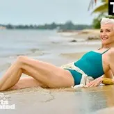 Maye Musk голая #0037