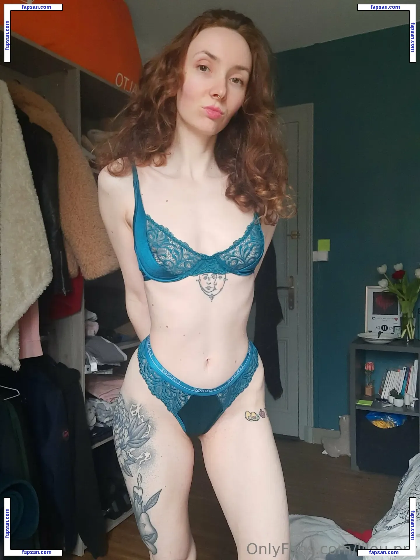 mayeuliss nude photo #0006 from OnlyFans