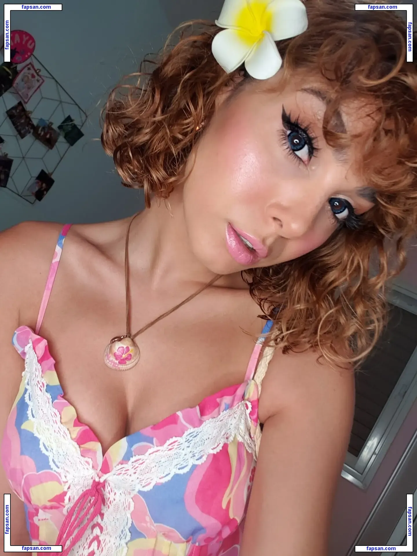 Mayuminnielove nude photo #0046 from OnlyFans