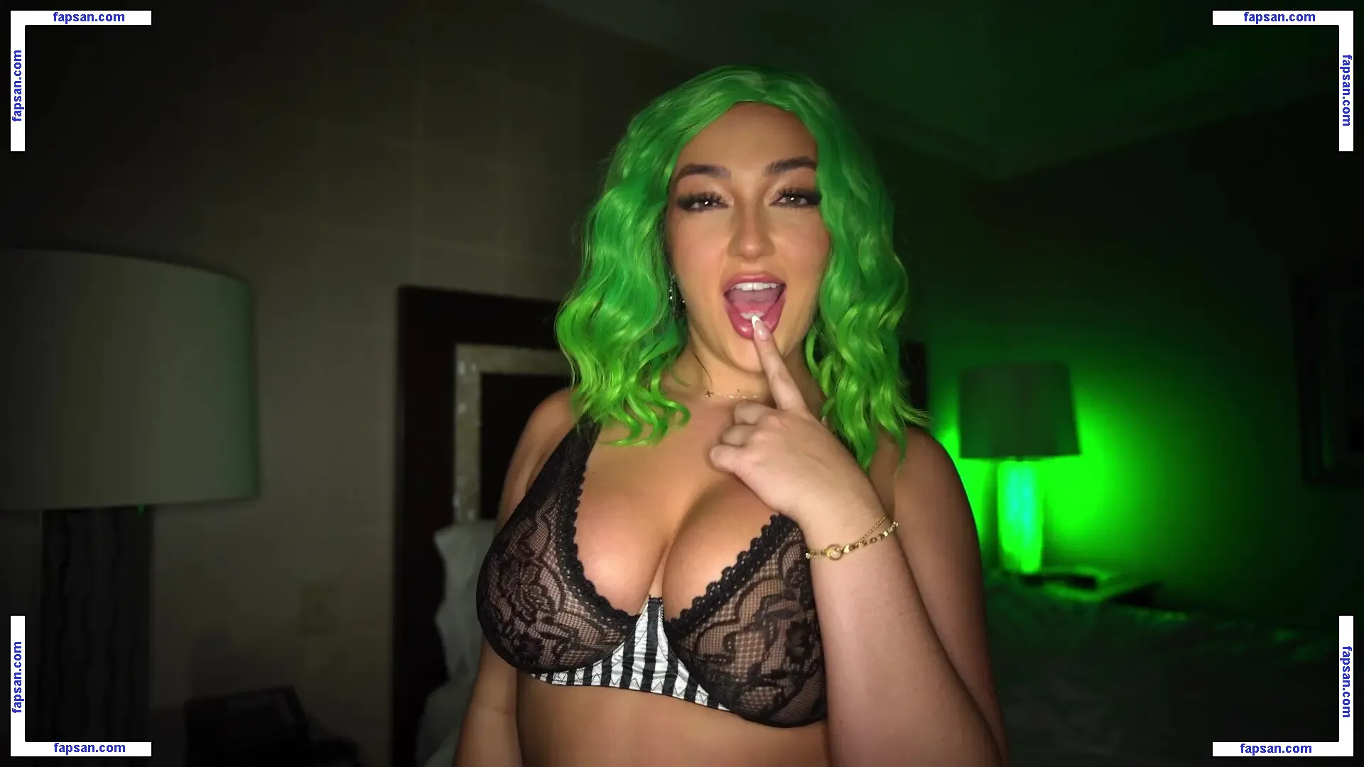 mazeethegoat голая фото #0044 с Онлифанс