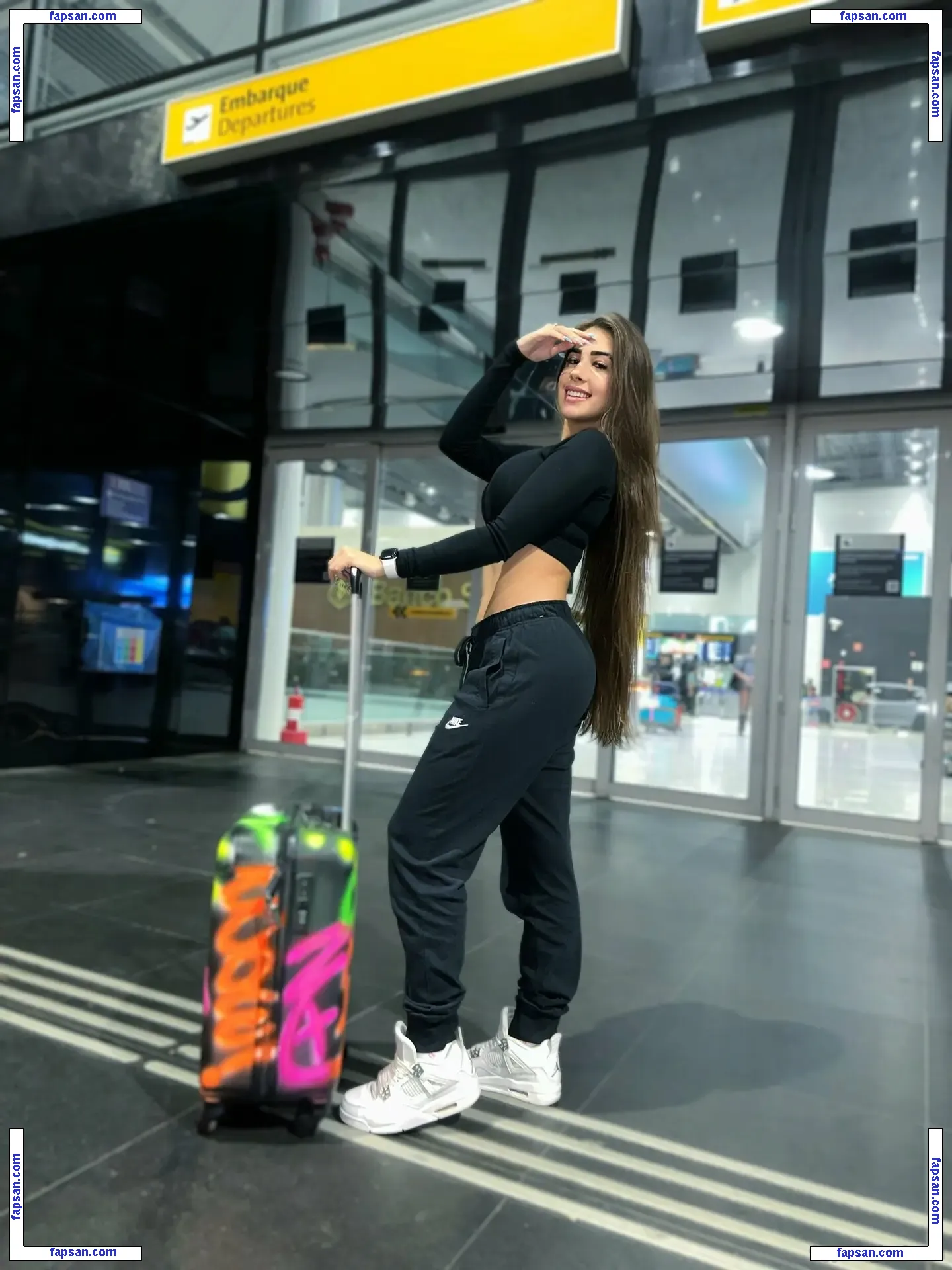 MC Julieta nude photo #0040 from OnlyFans