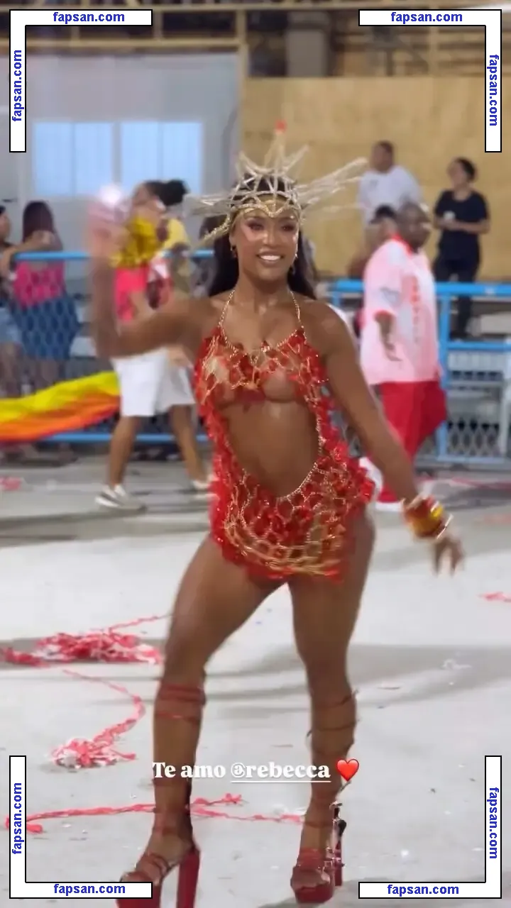 MC Rebecca nude photo #0040 from OnlyFans