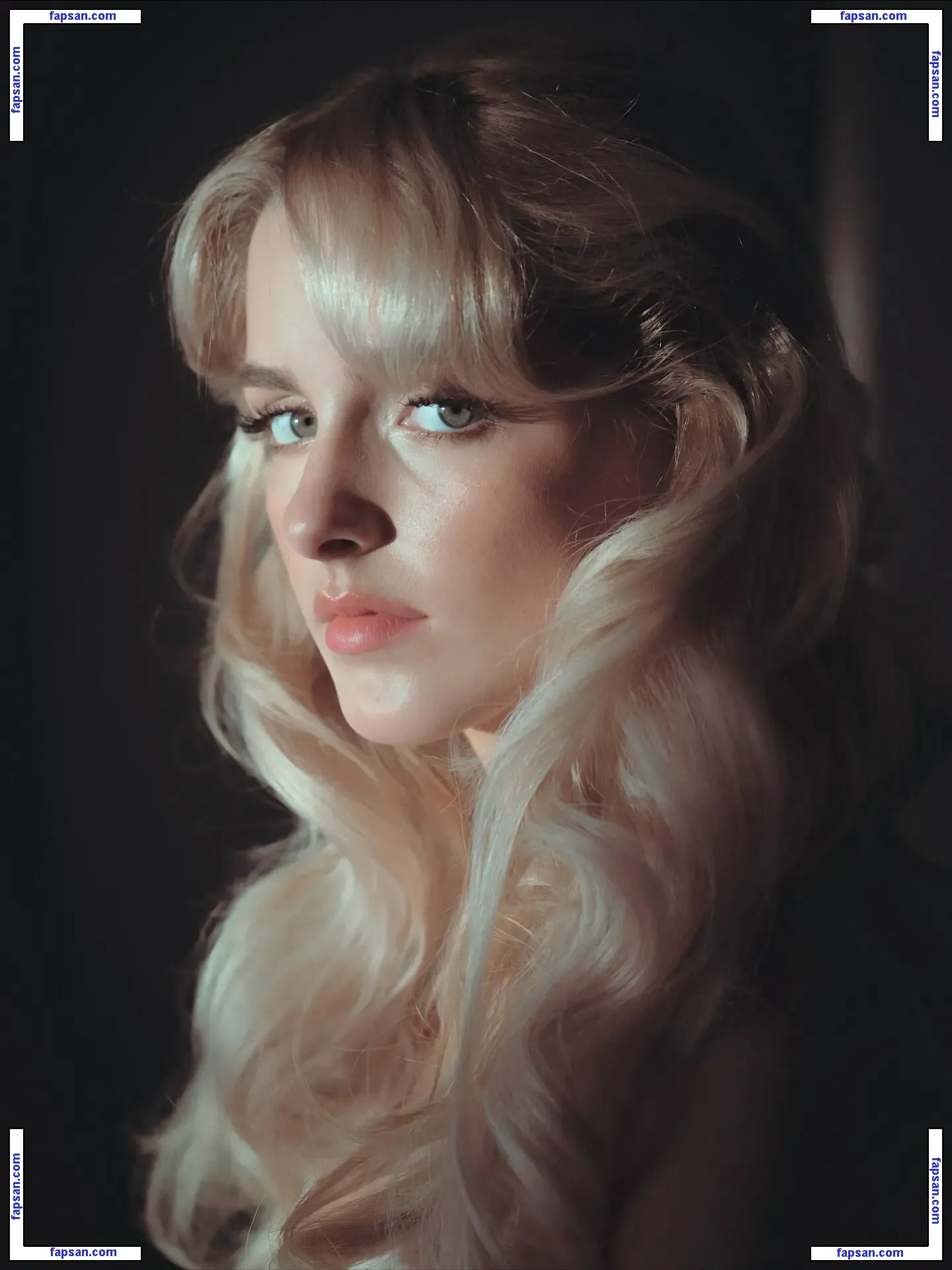 Mckenna Grace голая фото #0218 с Онлифанс