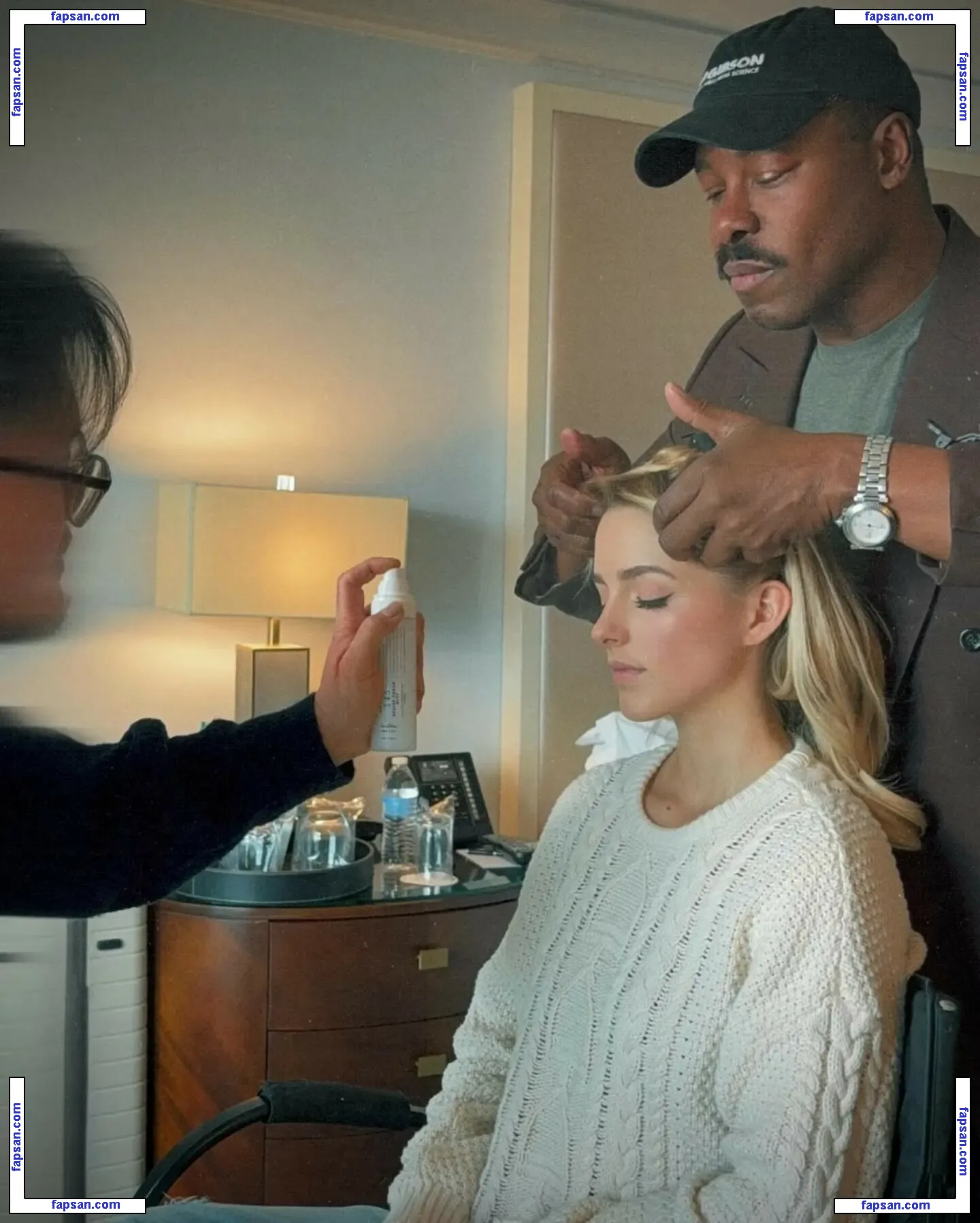 Mckenna Grace голая фото #0240 с Онлифанс