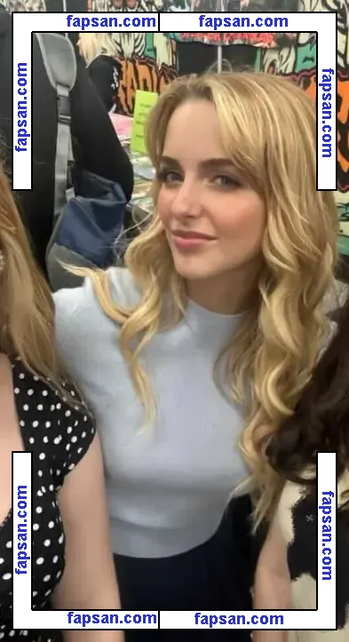 Mckenna Grace голая фото #0256 с Онлифанс