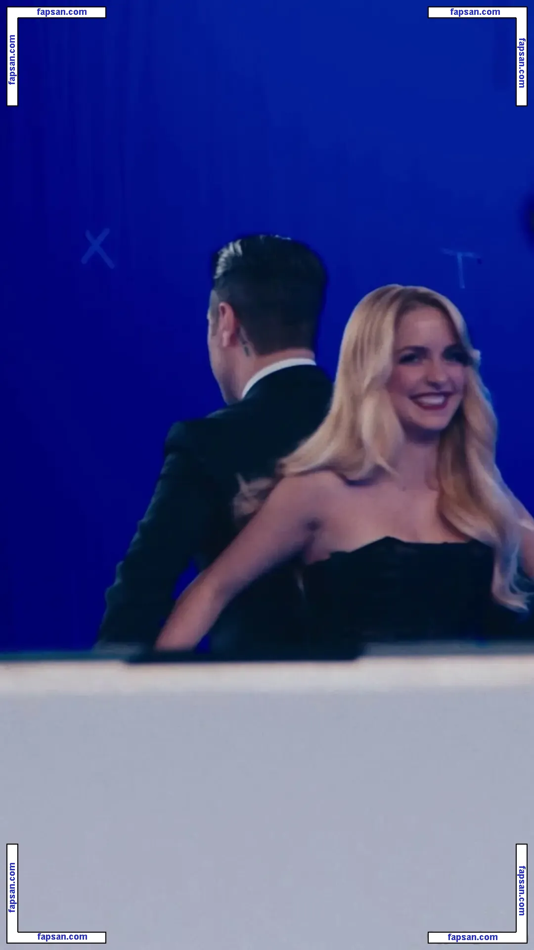 Mckenna Grace голая фото #0264 с Онлифанс