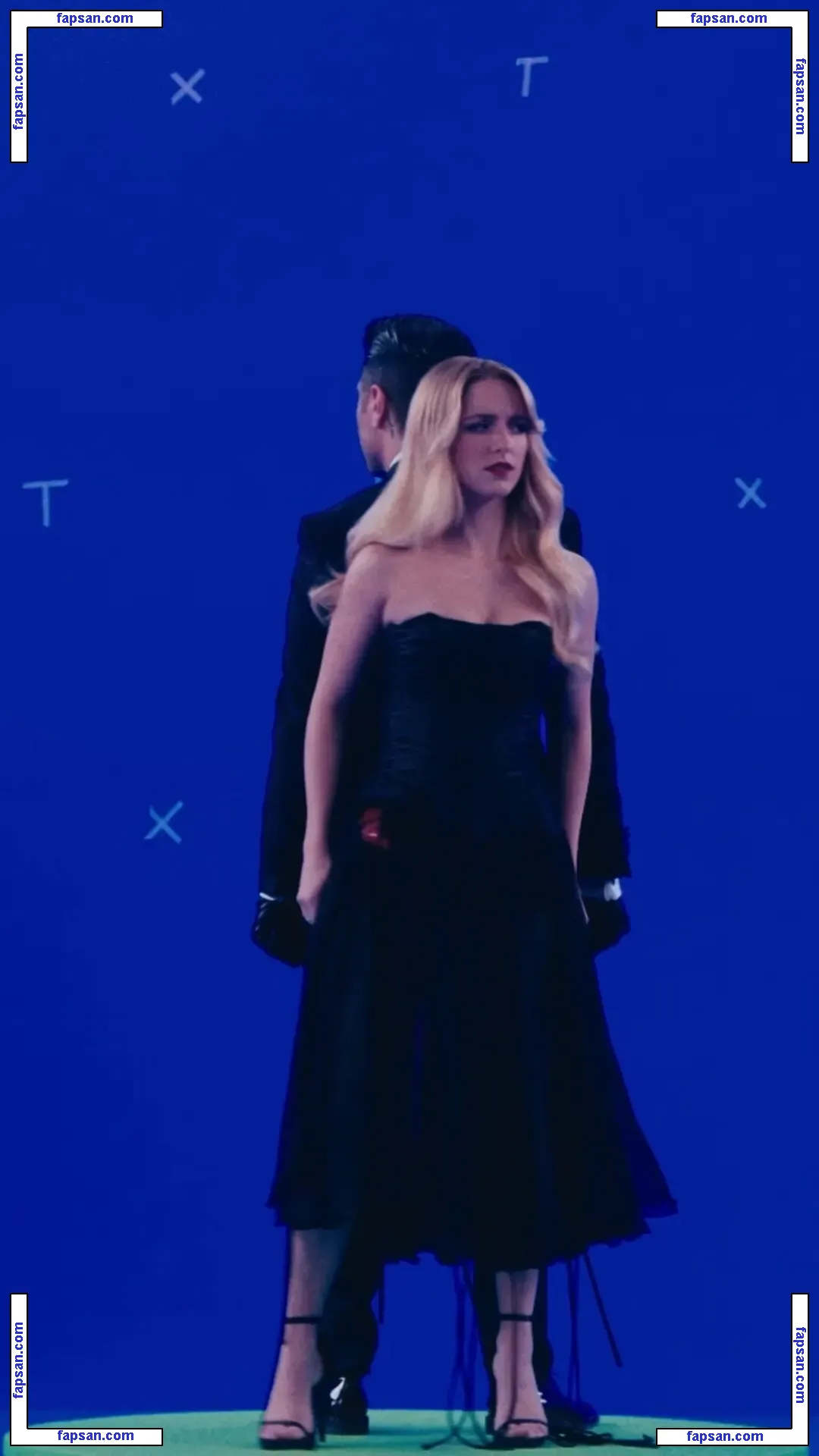 Mckenna Grace голая фото #0265 с Онлифанс