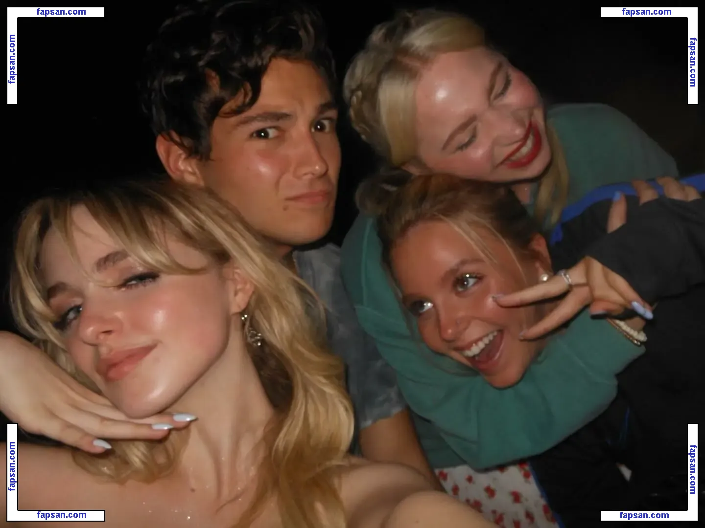 Mckenna Grace голая фото #0275 с Онлифанс